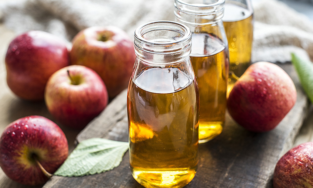 Fresh apple juice close up shot