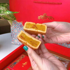 Banh-trung-thu-Saffron-sen-nhuyen-4-1-510x509